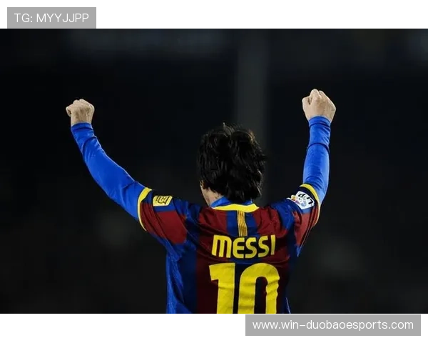 豪门足球巨星背后的传奇人生与奋斗故事揭秘